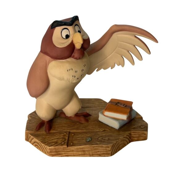 Disney Pooh and Friends Porcelain Figurine- Owl You've Done a Very Grand Thing - Picture 1 of 6